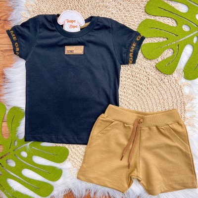 Conj. Camiseta Game On e Bermuda em Moletinho - Preto e Caramelo